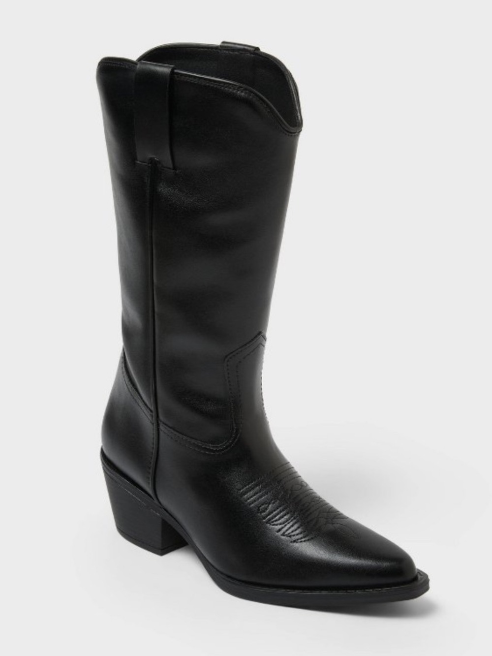 Women’s Universal Thread reed boots with memory foam insole in black size 9.5